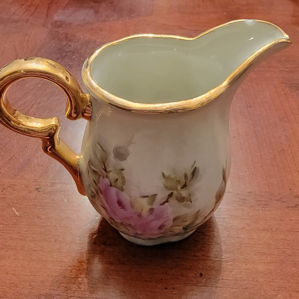Vintage creamer